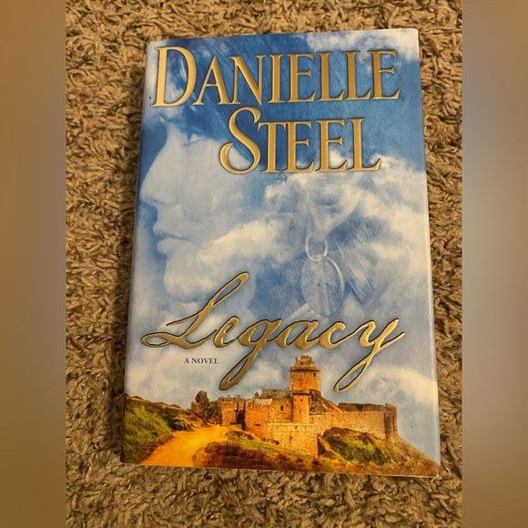 Danielle Steel Legacy Hardcover Book - Picture 1 of 4